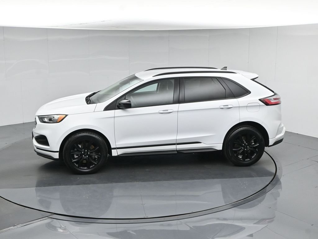 Certified Used 2022 White Ford SE image 44