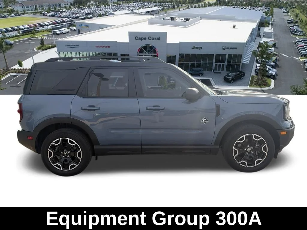 Used 2025 Gray Ford Outer Banks image 3