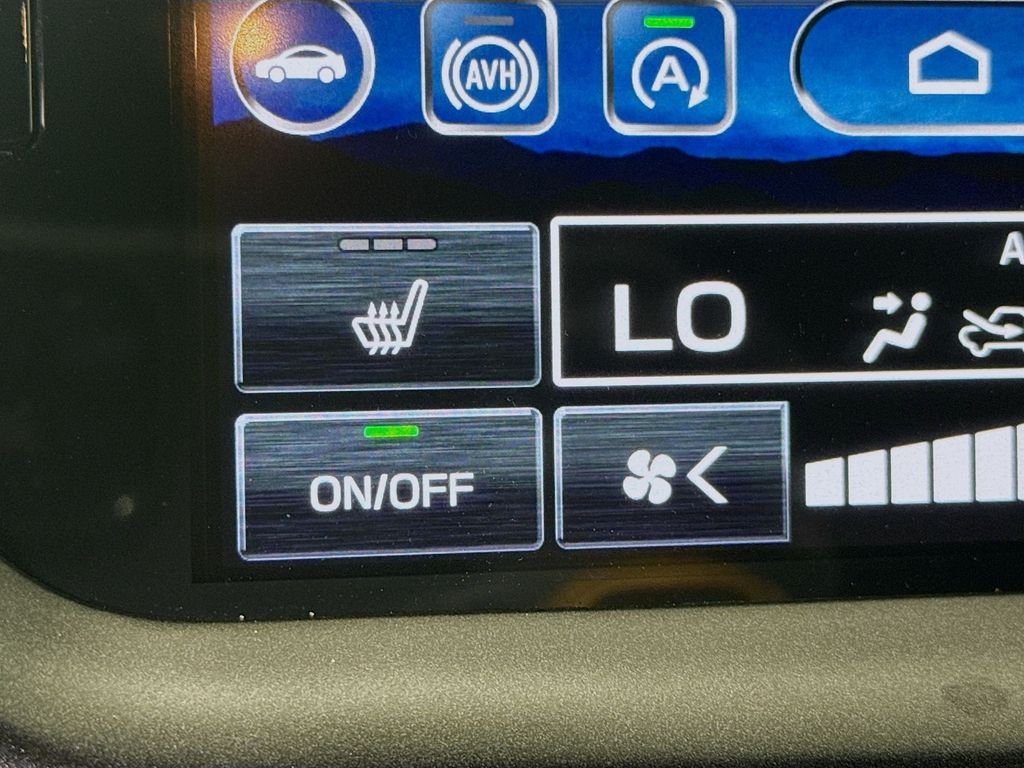 Used 2022 Crystal White Pearl Subaru Wilderness image 21