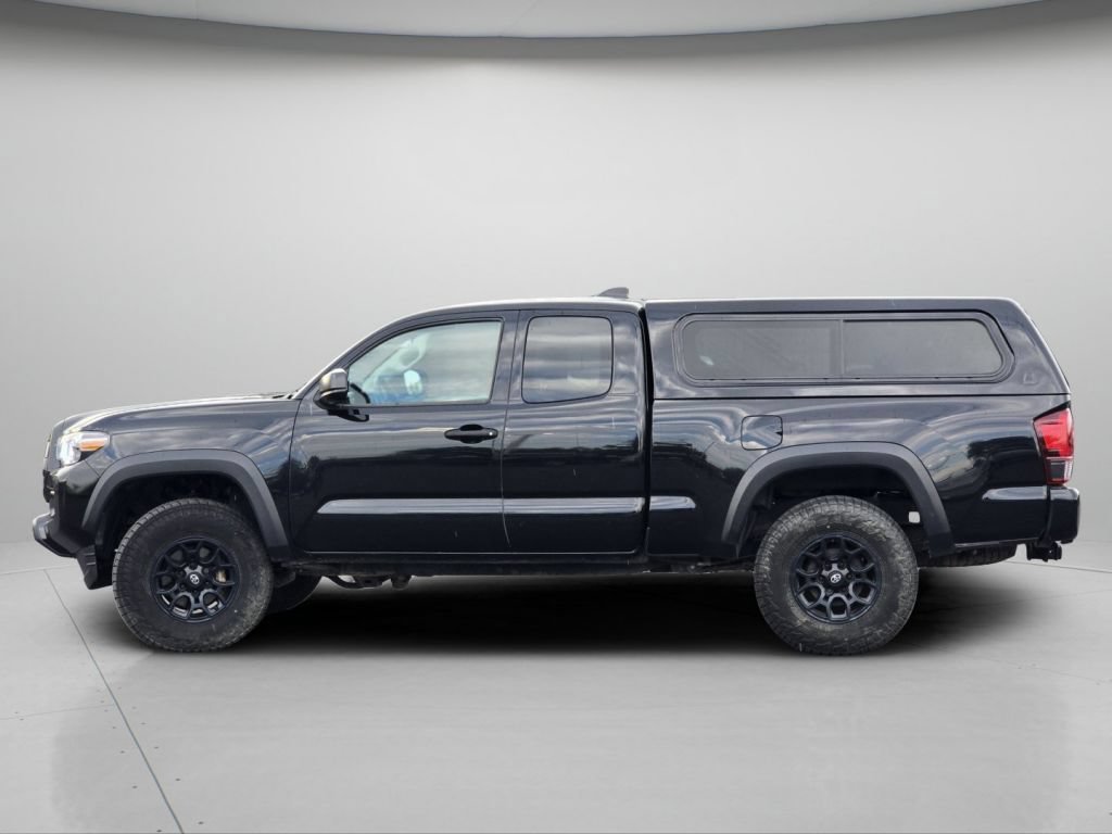 Certified Used 2022 Midnight Black Metallic Toyota SR image 20