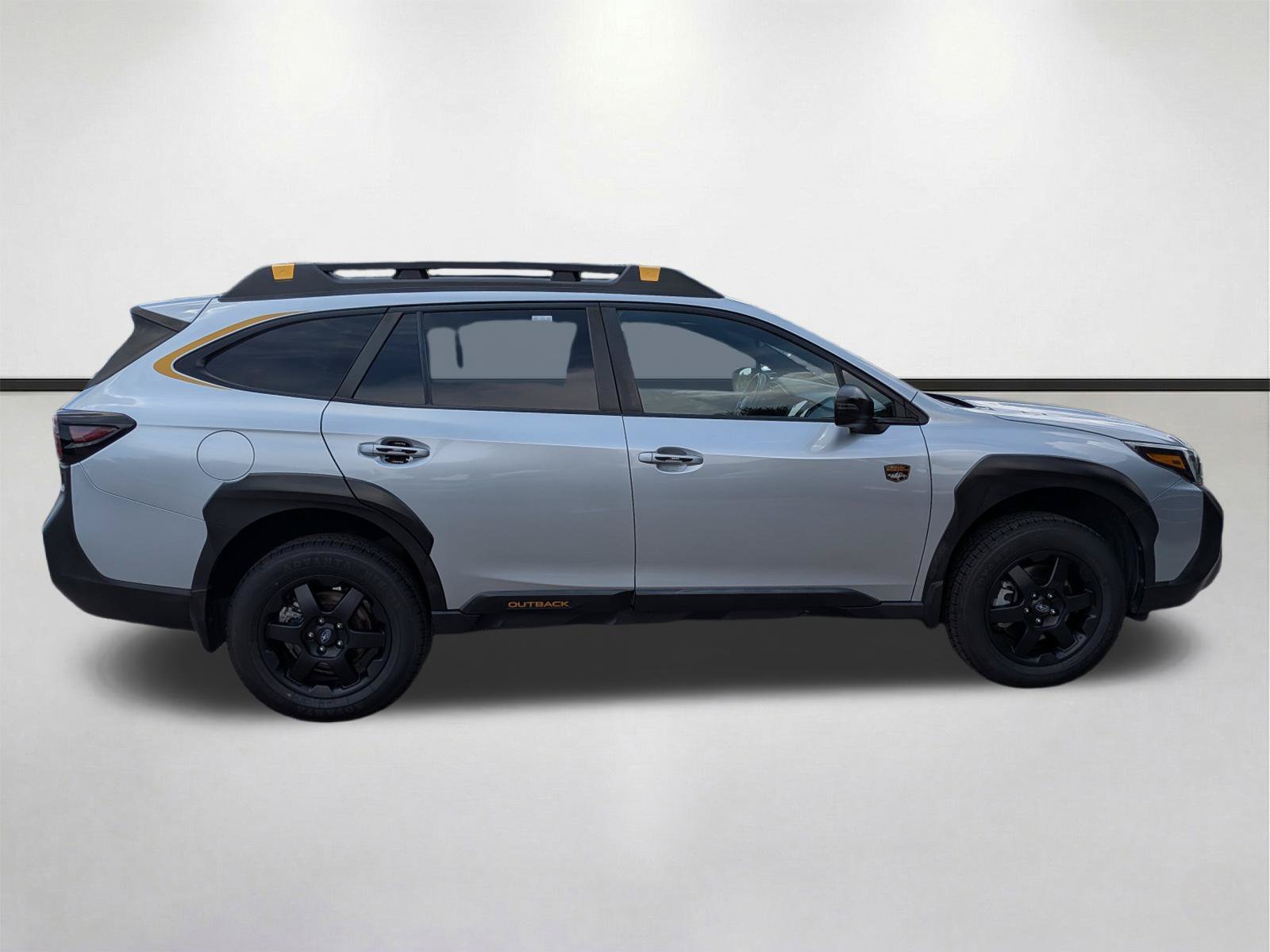 Used 2023 Ice Silver Metallic Subaru Wilderness image 4