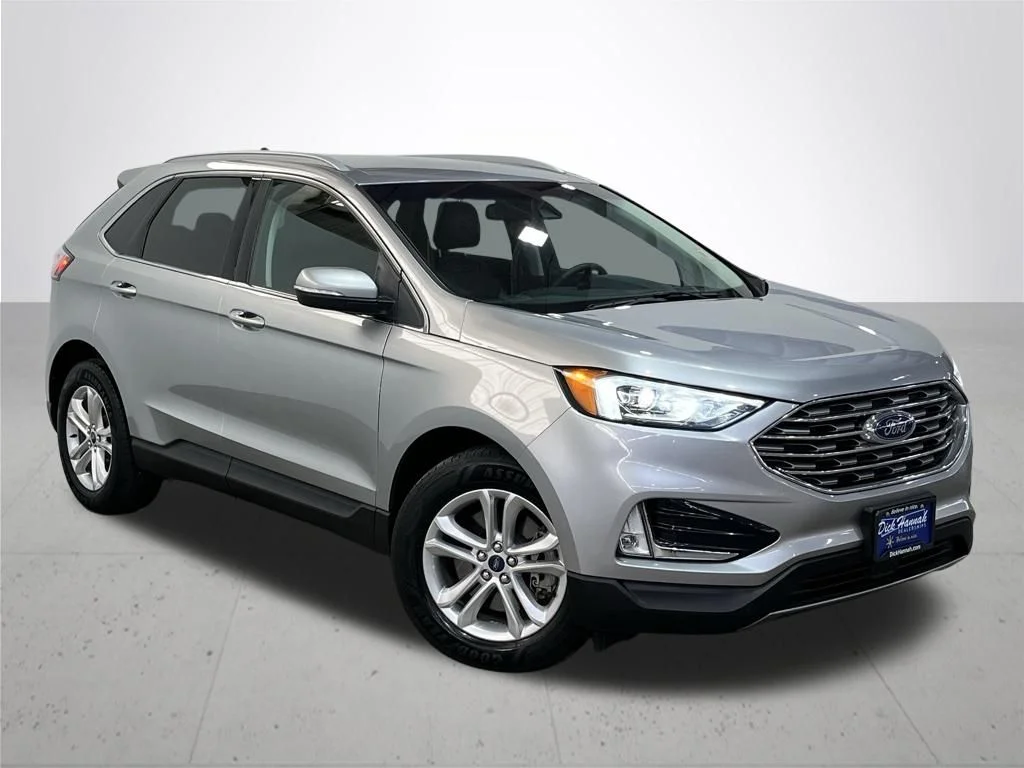 Used 2020 Silver Ford SEL image 7