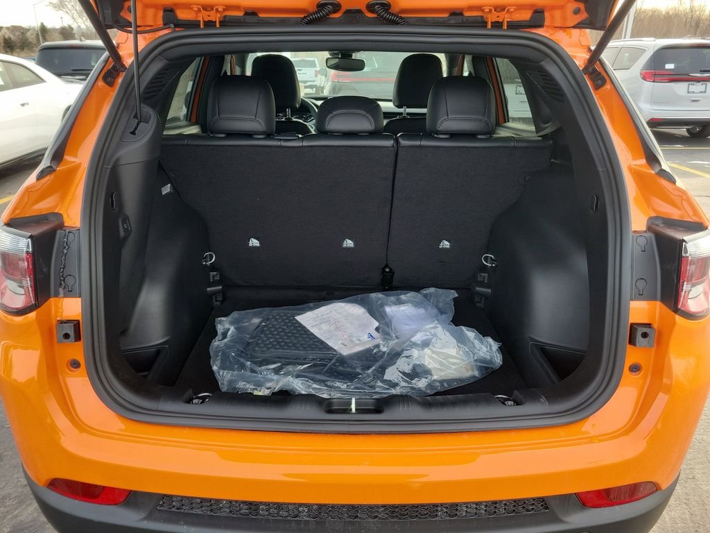 New 2026 Joose (DISC) Jeep Latitude image 8