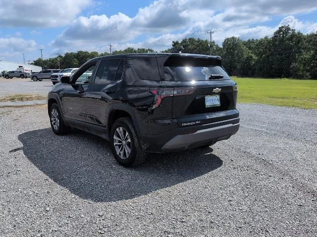 Used 2025 Black Chevrolet LT image 3