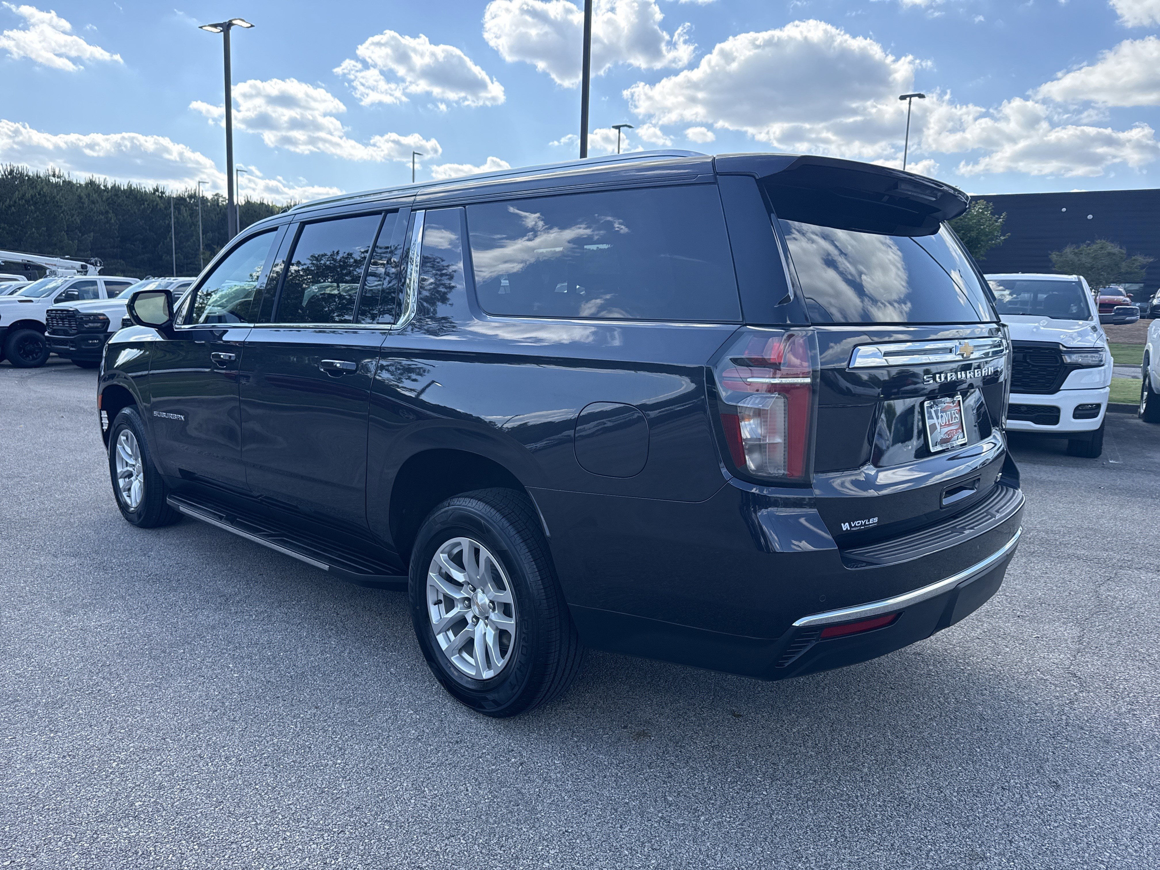 Used 2024 Dark Ash Metallic Chevrolet LT image 5