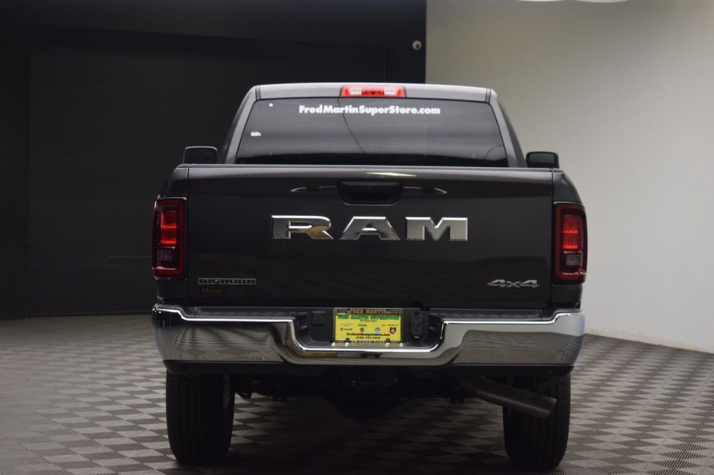 New 2026 Granite Crystal Metallic Clear-Coat Exterior Paint RAM Big Horn image 13