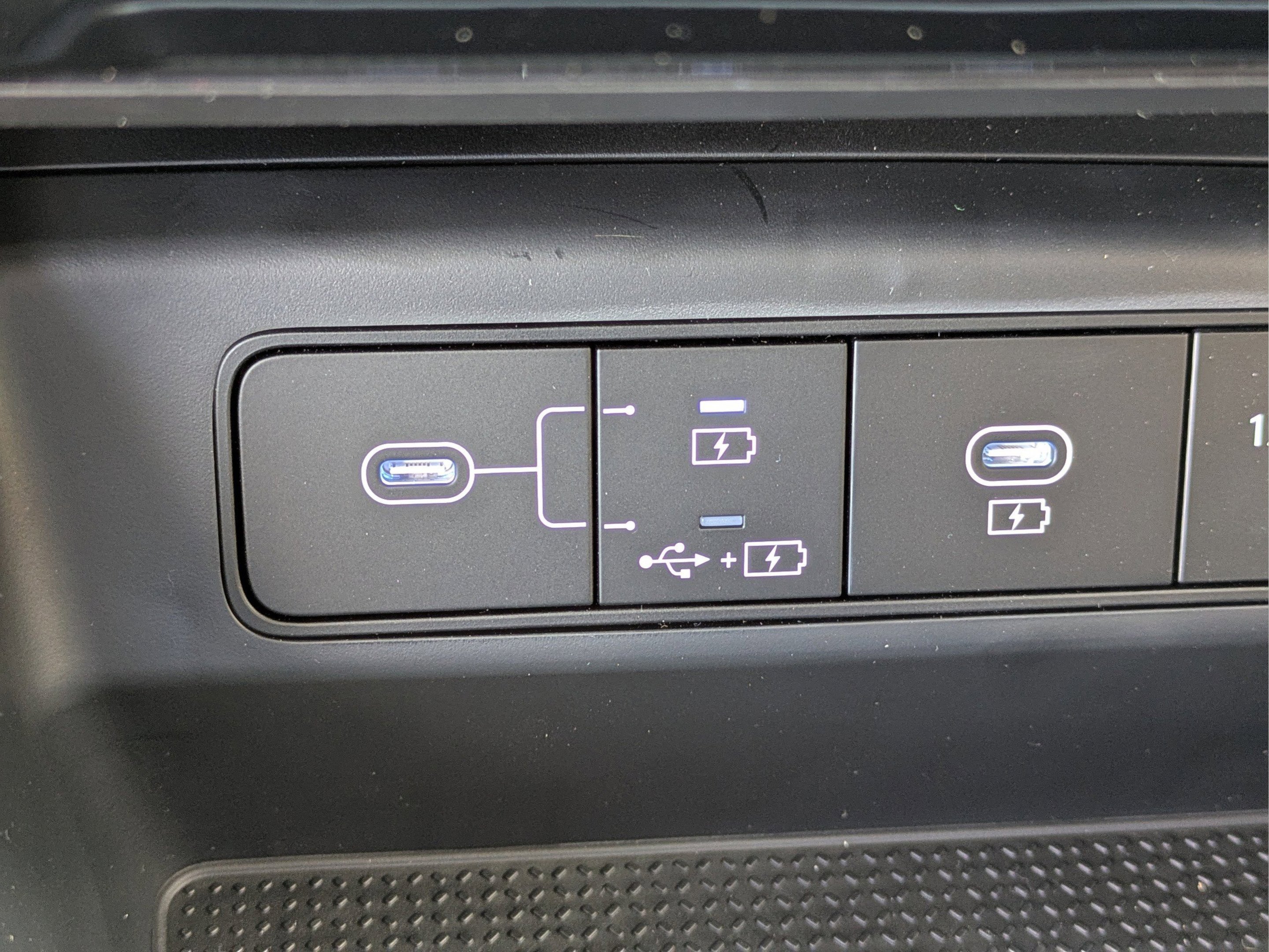 New 2026 Hampton Gray Hyundai SEL FWD image 21