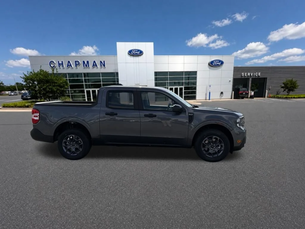 New 2026 Carbonized Gray Metallic Ford XLT image 6