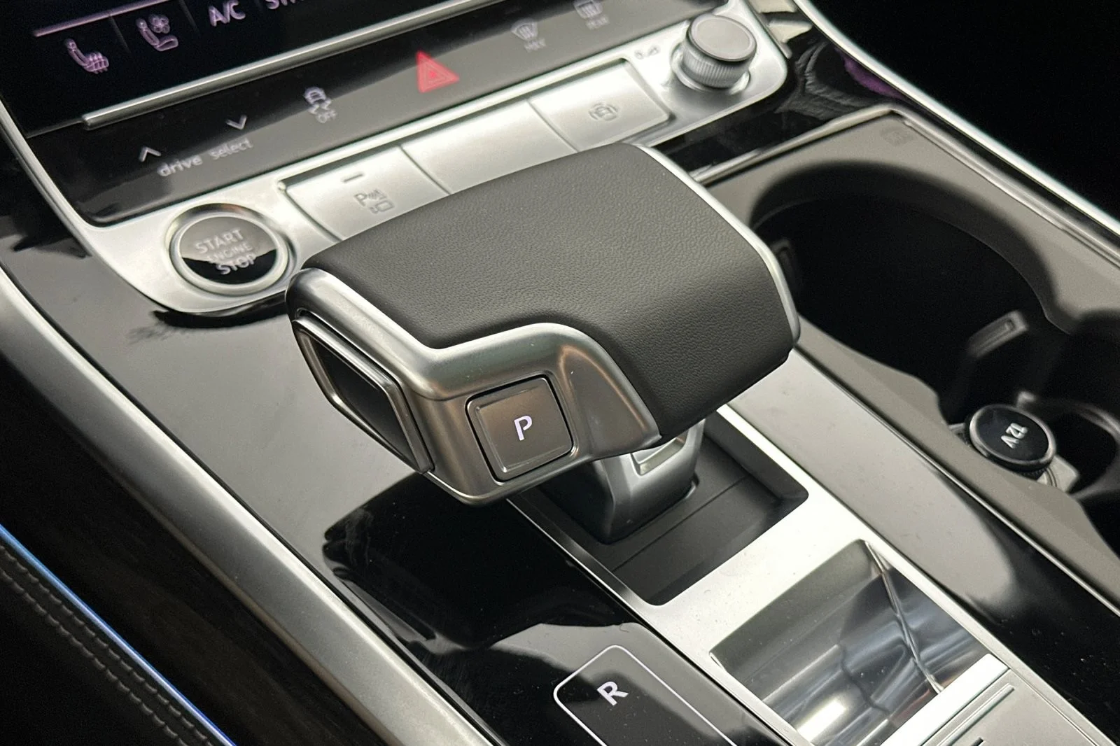 New 2026 Glacier White Metallic Audi Premium Plus 55 quattro *Ltd Avail* image 22
