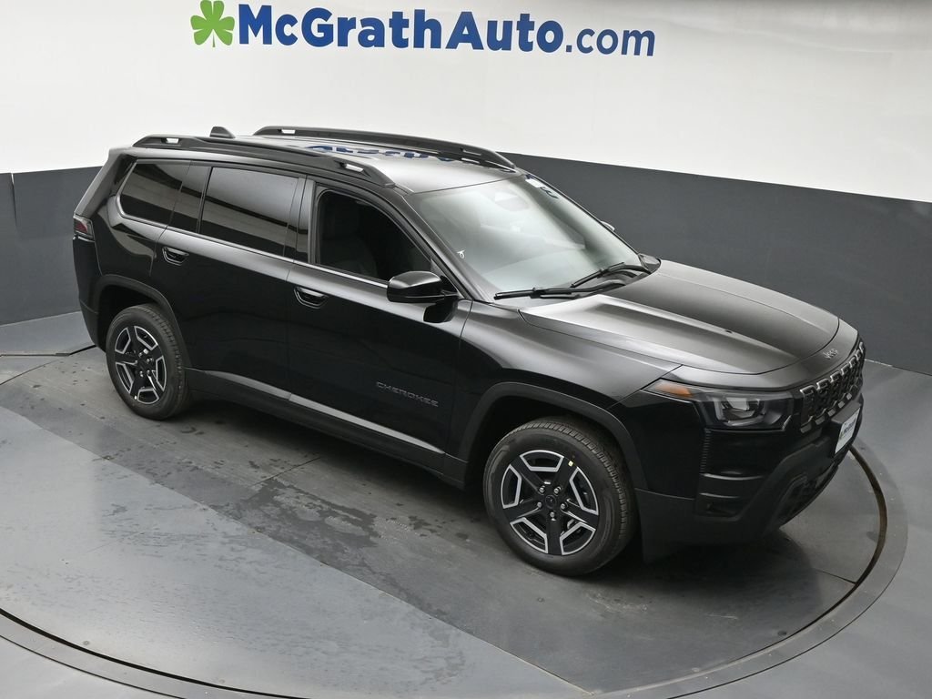 New 2026 Diamond Black Crystal Pearlcoat Jeep Laredo image 3