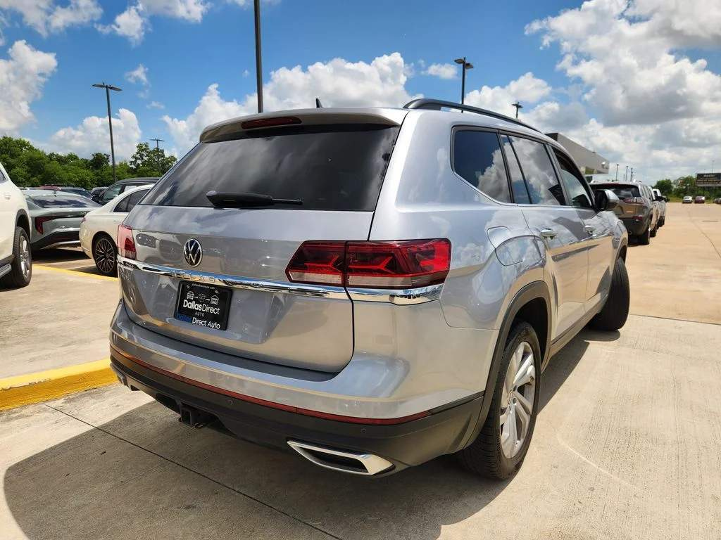 Used 2023 Pyrite Silver Metallic Volkswagen 3.6L V6 SE w/Technology image 7