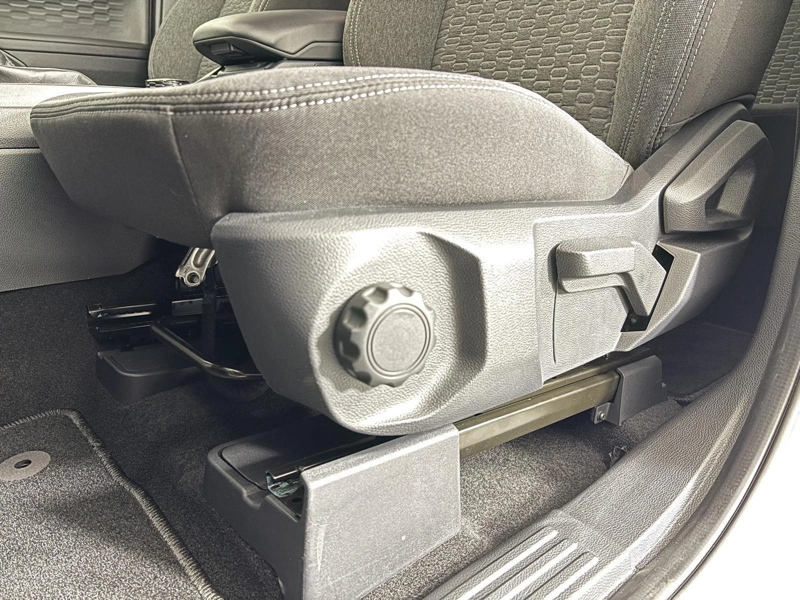 Used 2026 Oxford White Ford XL image 13