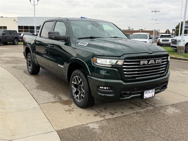 New 2027 Serrano-Green Metallic Exterior Paint RAM Laramie image 3