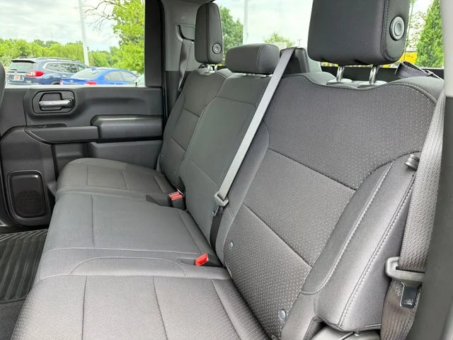 Used 2025 White Chevrolet Custom image 20