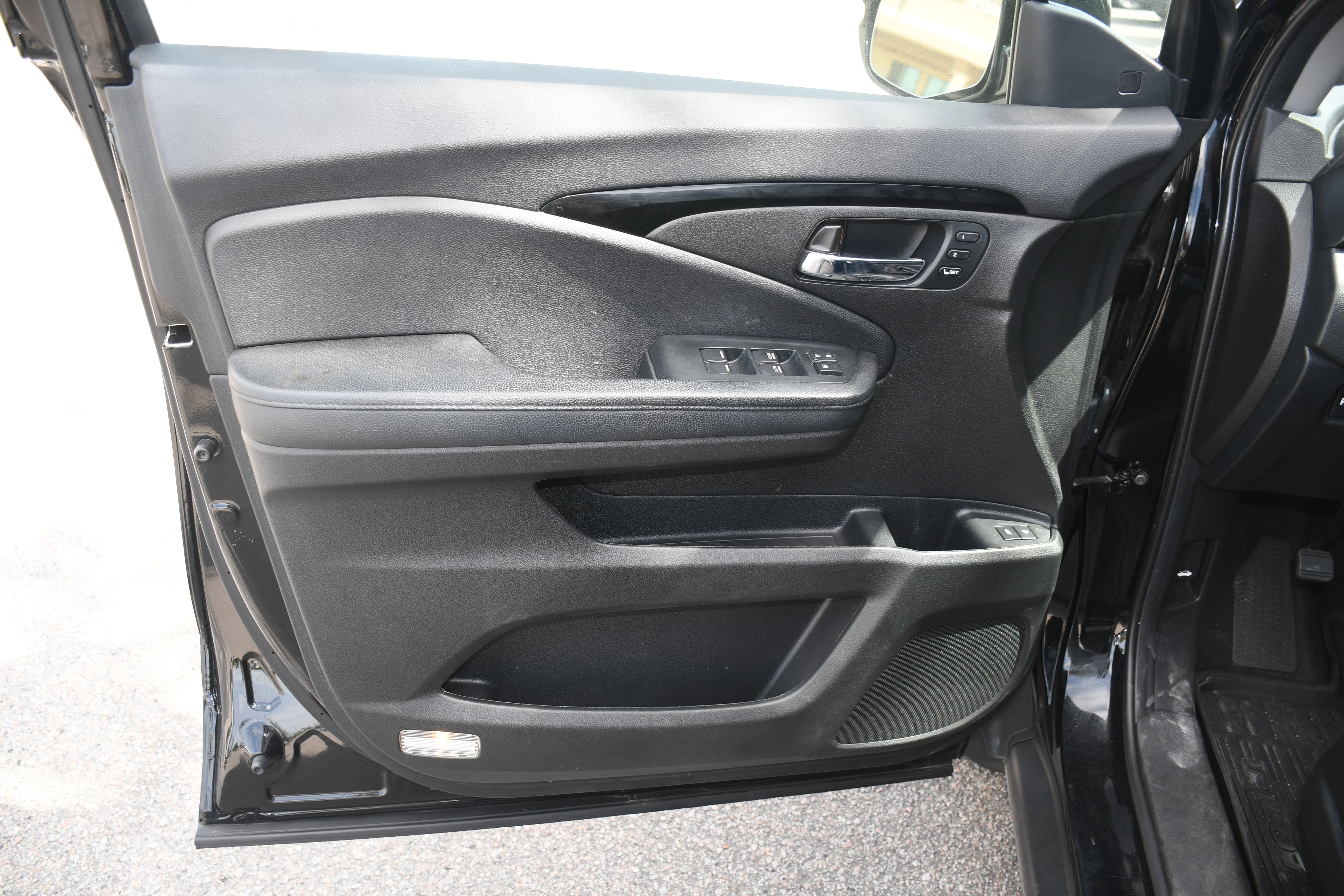 2022 Honda Pilot Elite - Photo 10