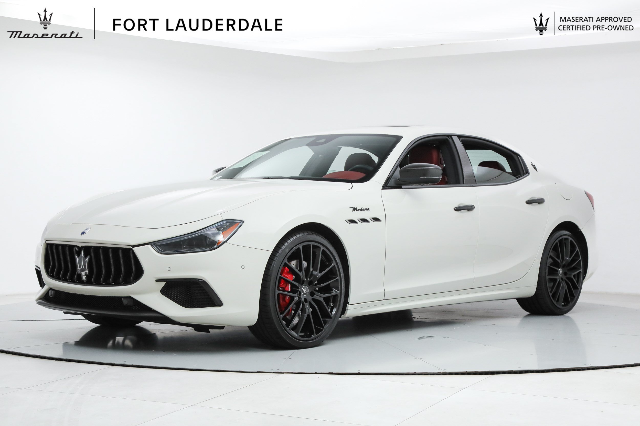 Used 2023 White Maserati Modena image 1