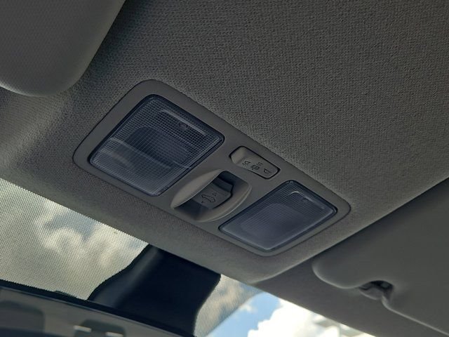 2025 Hyundai Venue SEL - Photo 24