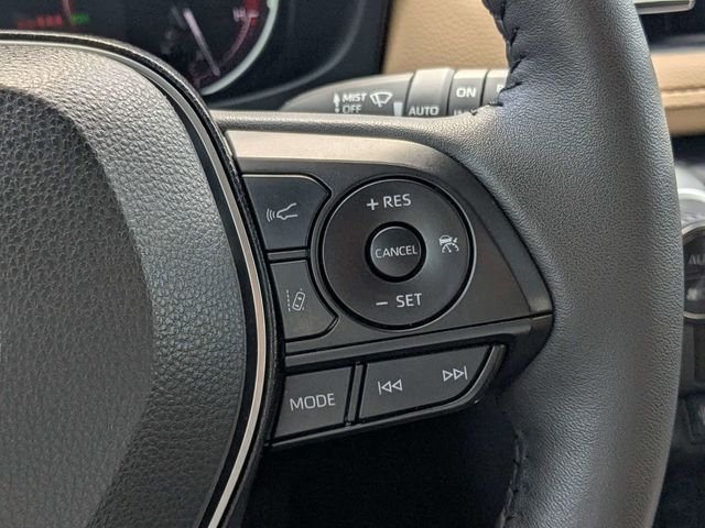 Used 2025 Beige Toyota XLE Premium image 25