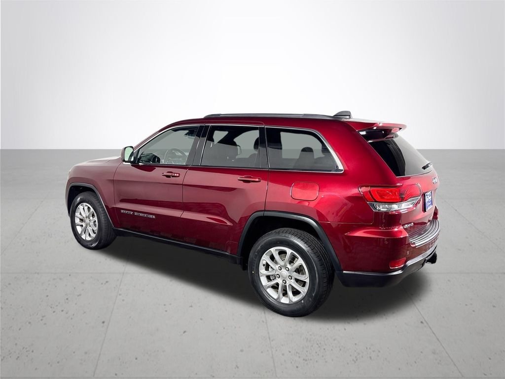 Used 2021 Velvet Jeep Laredo E image 8