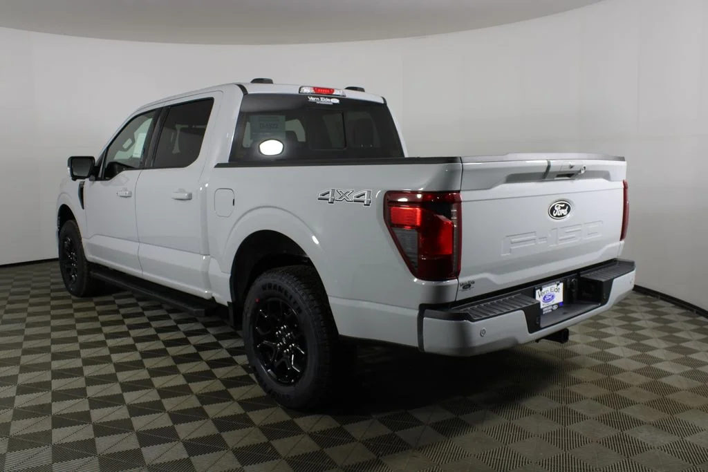 New 2026 Avalanche Ford XLT image 4
