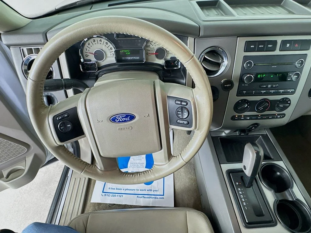 Used 2013 Silver Ford XLT image 12