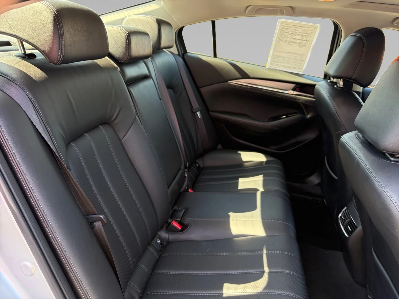 Used 2018 Silver Mazda Touring image 16