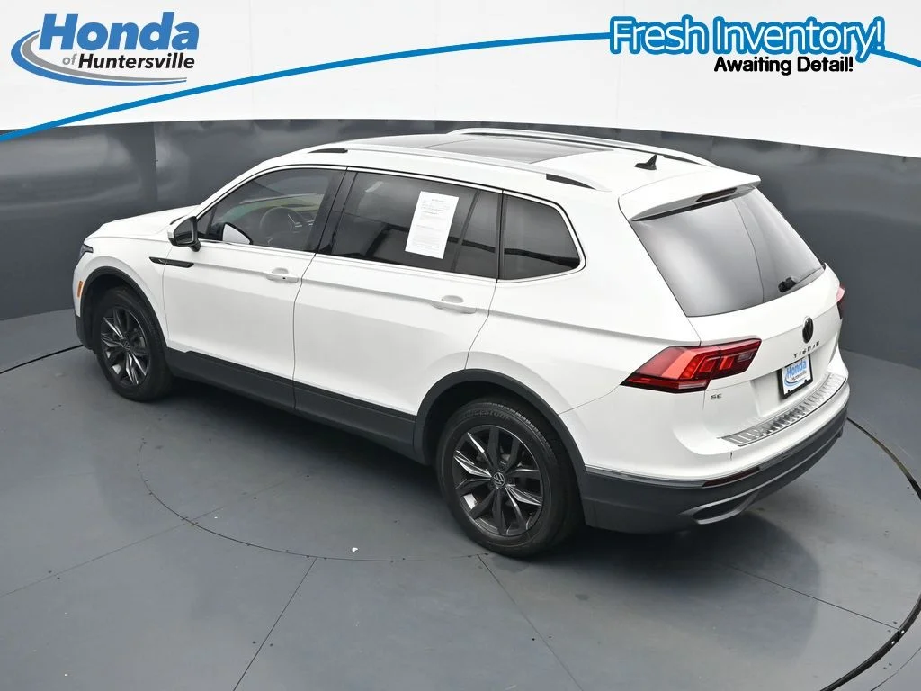 Used 2023 Opal White Volkswagen 2.0T SE image 22