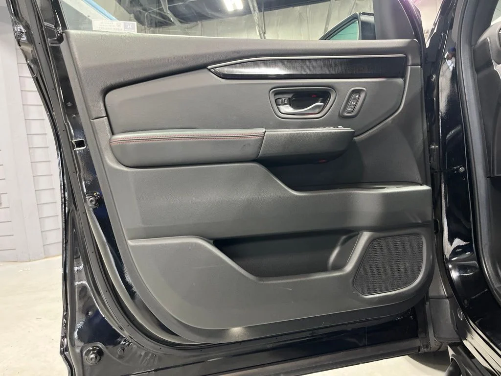 2025 Honda Pilot Black Edition - Photo 10
