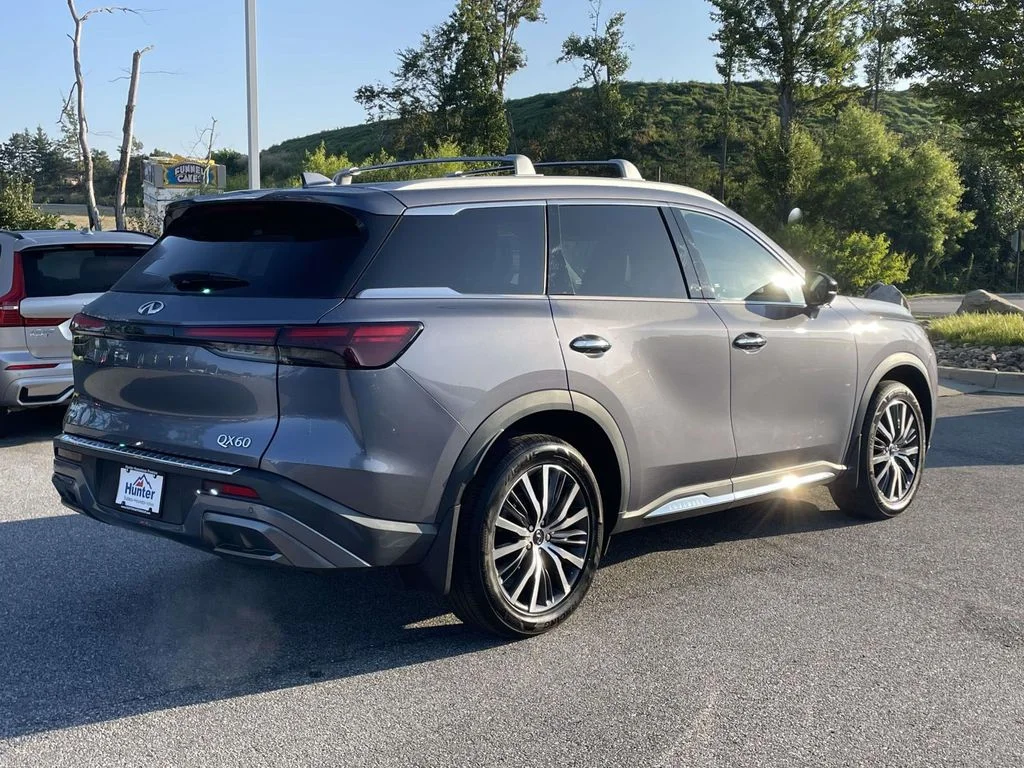 Used 2023 Moonbow Blue INFINITI SENSORY image 29