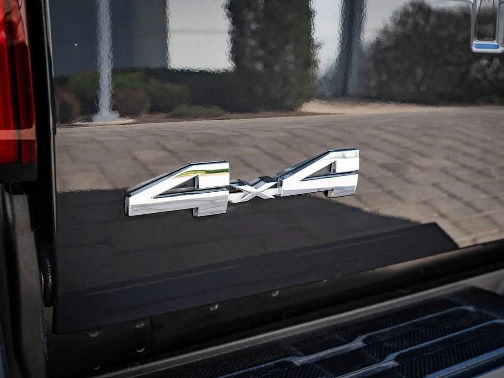 Used 2025 Underground Toyota SR5 image 18