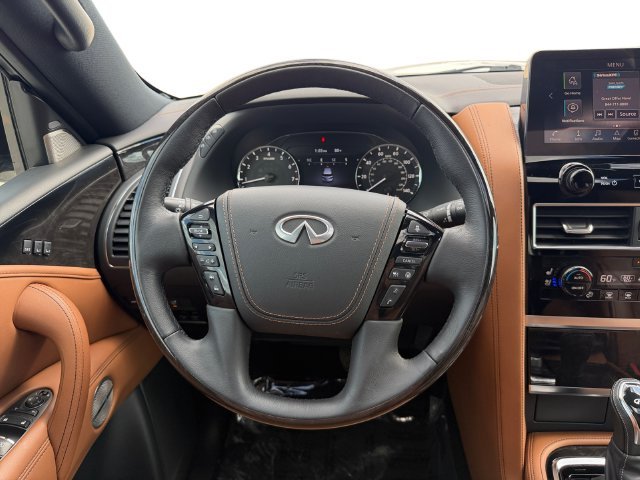 Used 2022 White INFINITI Sensory image 13