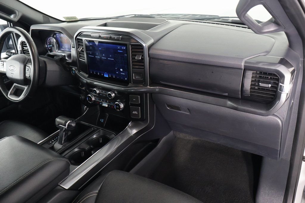 Used 2023 White Ford XLT image 9