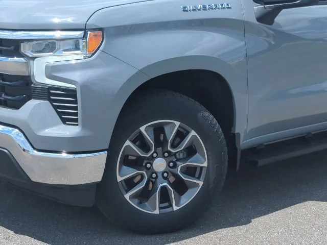 Used 2024 Slate Gray Metallic Chevrolet LT (2FL) image 2
