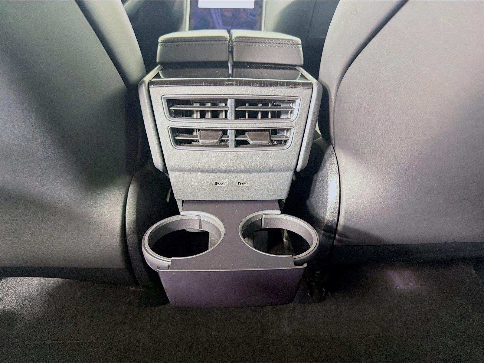 Used 2018  Tesla 100D image 20