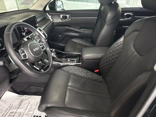 Used 2023 Black Kia SX-Prestige image 25