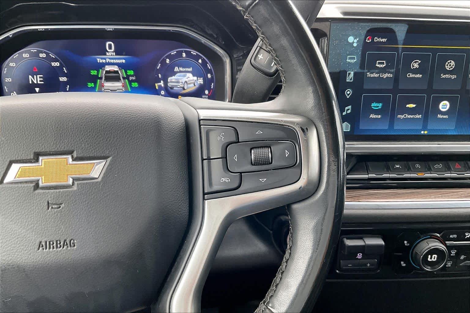 Used 2025 Black Chevrolet LT image 22