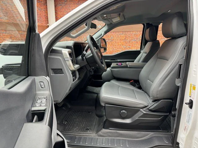 2025 Ford F-250 Super Duty XL - Photo 23