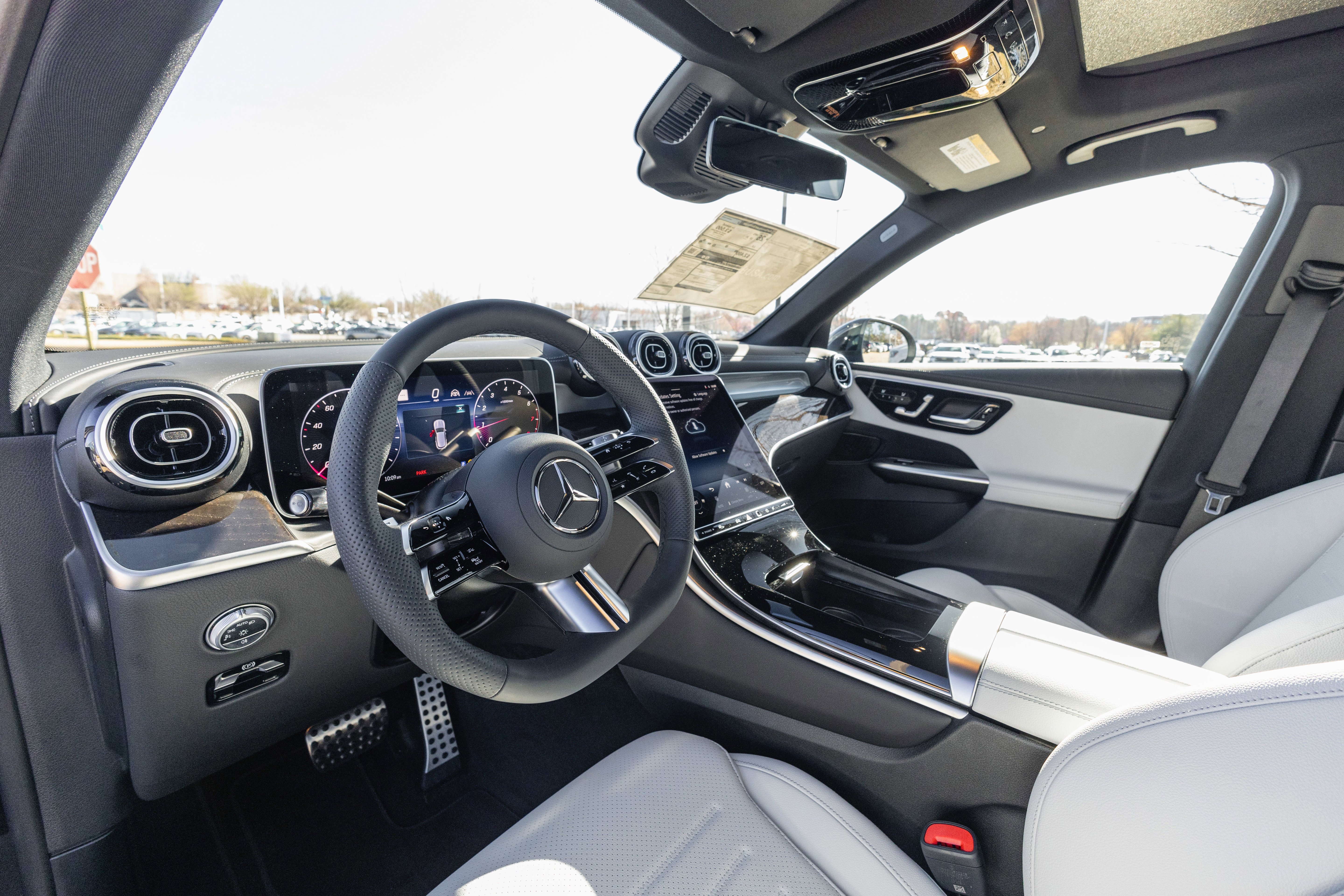 New 2026 Obsidian Black Metallic Mercedes-Benz GLC 300 image 16