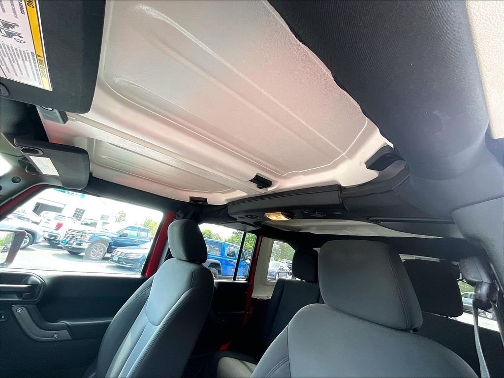 Used 2017 Red Jeep Unlimited Sport image 7