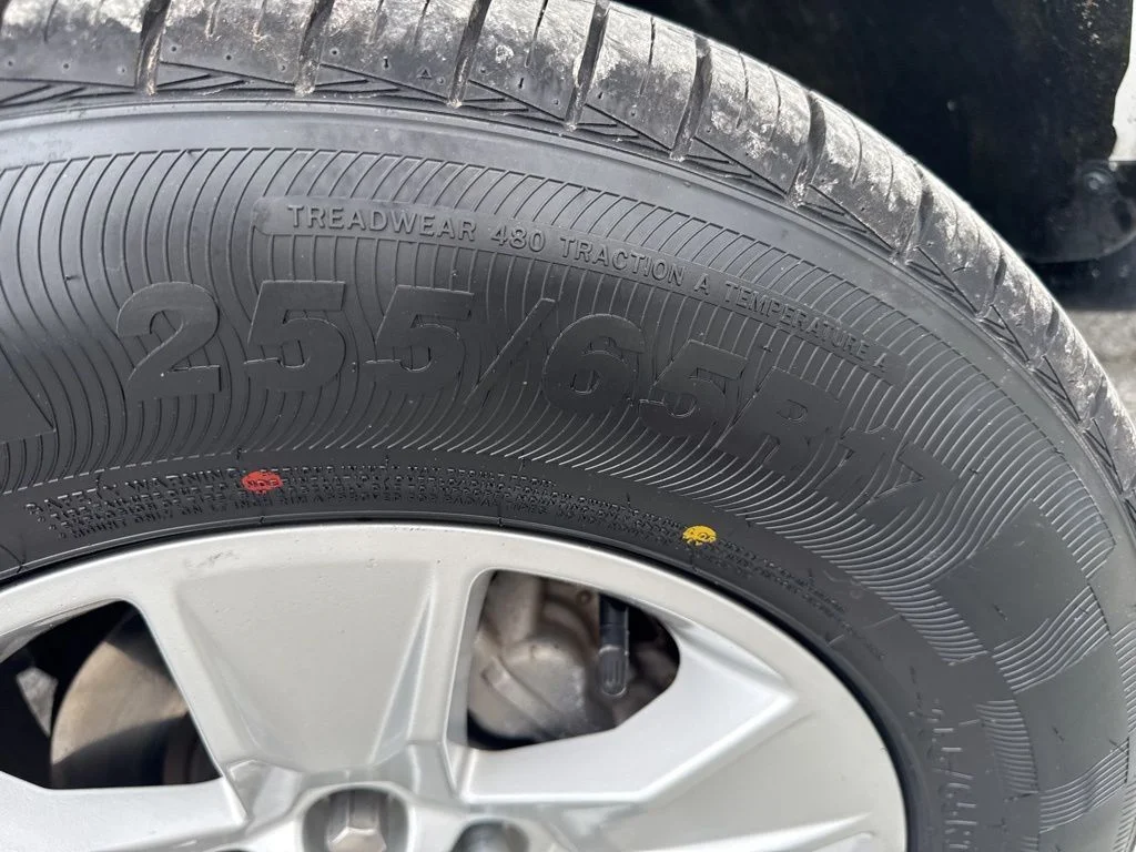 Used 2018 White GMC SLE1 image 28