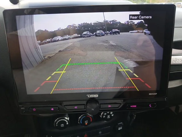 Used 2018 White Jeep Unlimited Sahara image 40