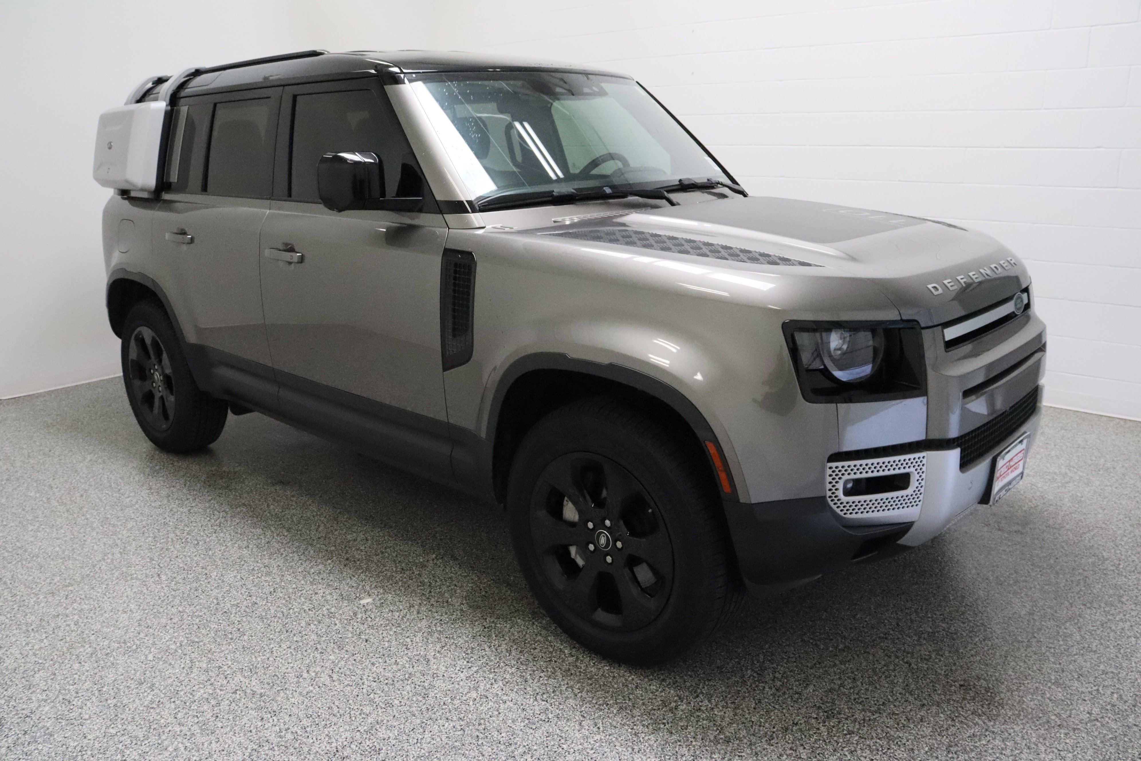 Used 2021 BROWN Land Rover SE 3.0T/Electric image 4