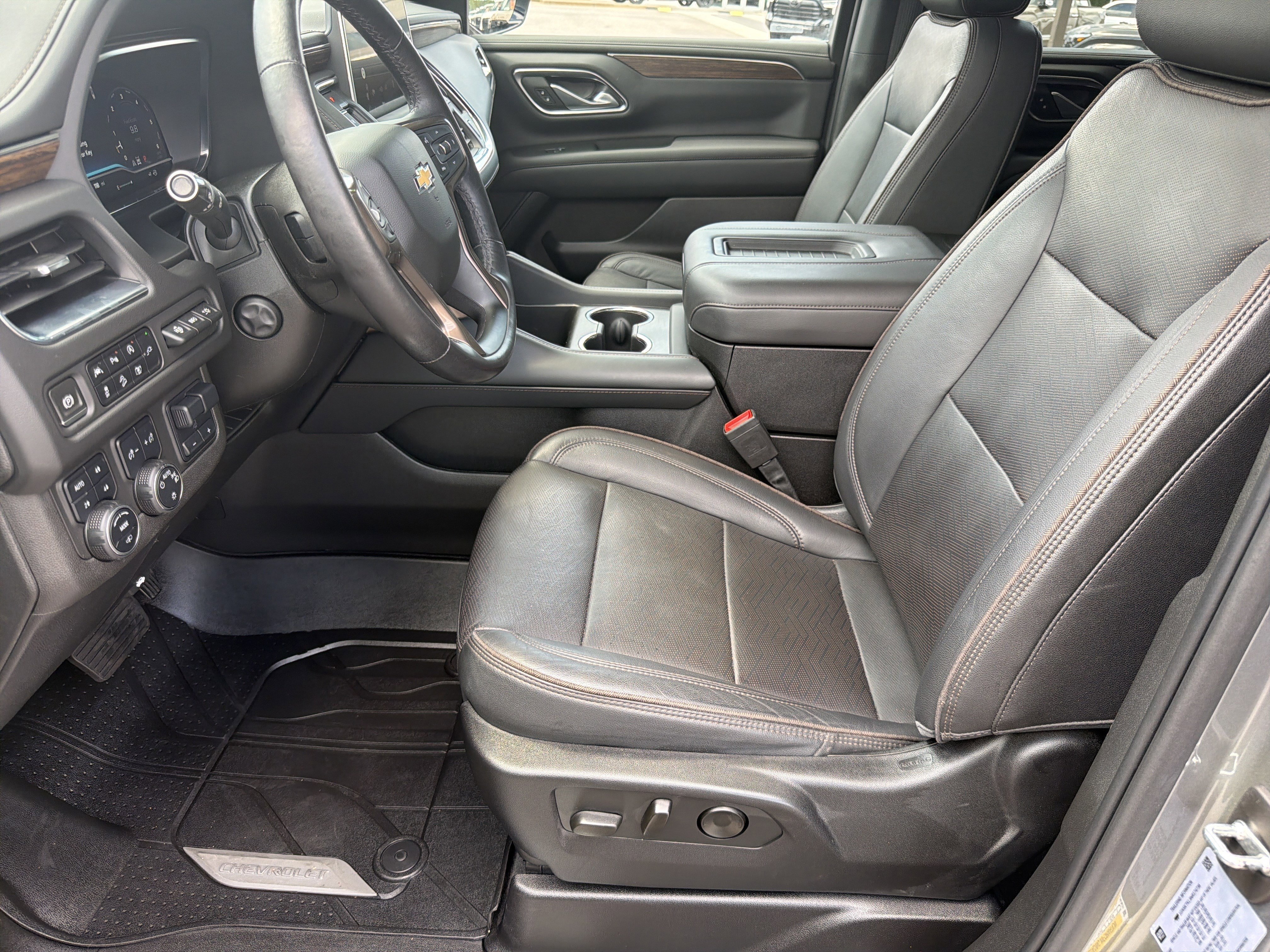 Used 2022 Satin Steel Metallic Chevrolet High Country image 19