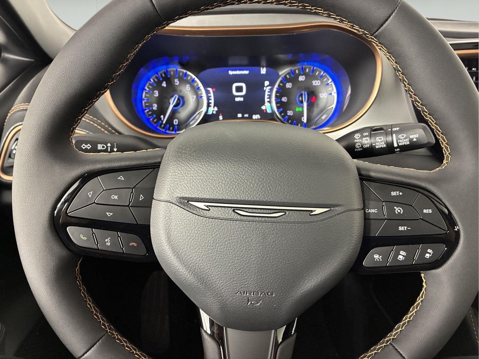 New 2027 Bright White Clear-Coat Exterior Paint Chrysler Pinnacle image 15