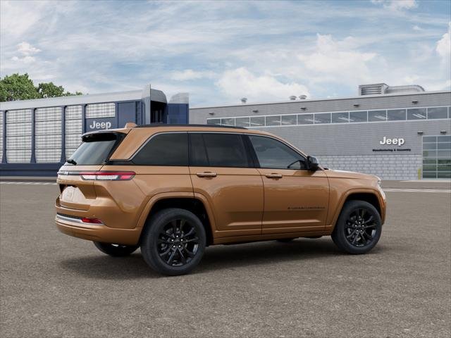 New 2026 Copper Shino Metallic Clear-Coat Exterior Paint Jeep Limited Reserve image 30