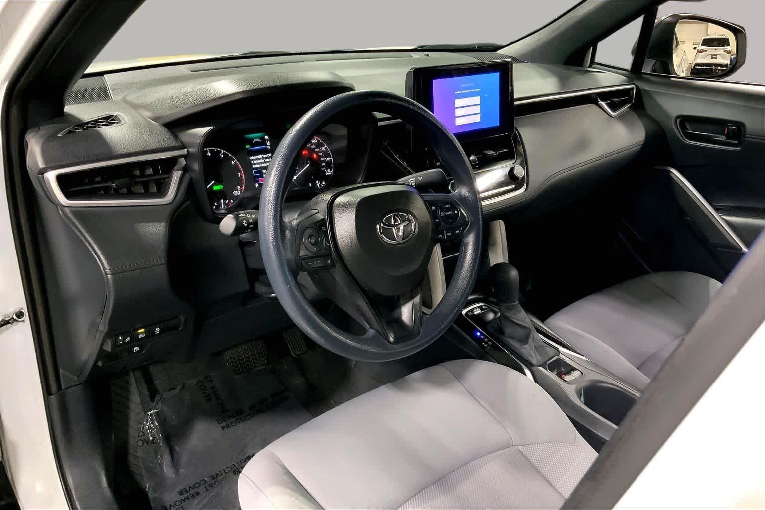 Used 2024 Wind Chill Pearl Toyota Hybrid S image 18