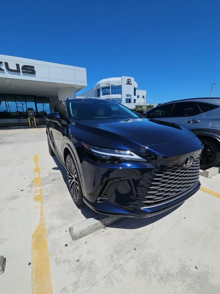 Used 2025 Mica Lexus 350 Premium Plus image 1