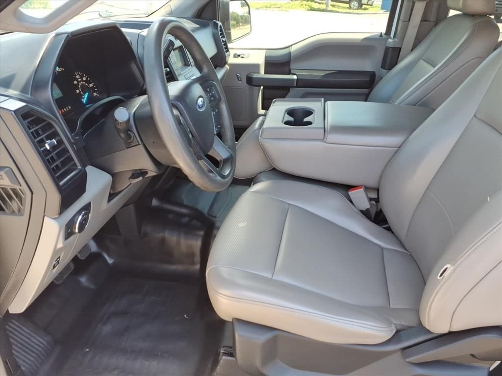 Used 2020 Oxford White Ford XL image 4