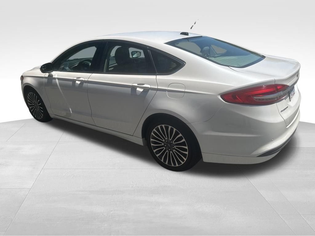 Used 2017 White Ford SE image 18