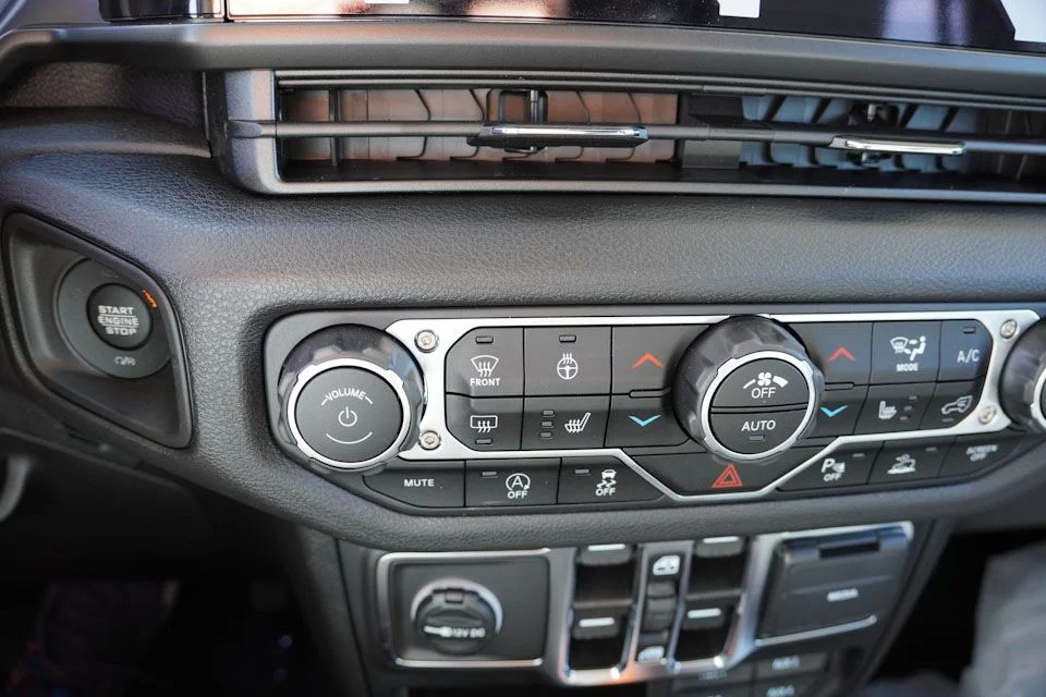 2025 Jeep Gladiator Sport S - Photo 13